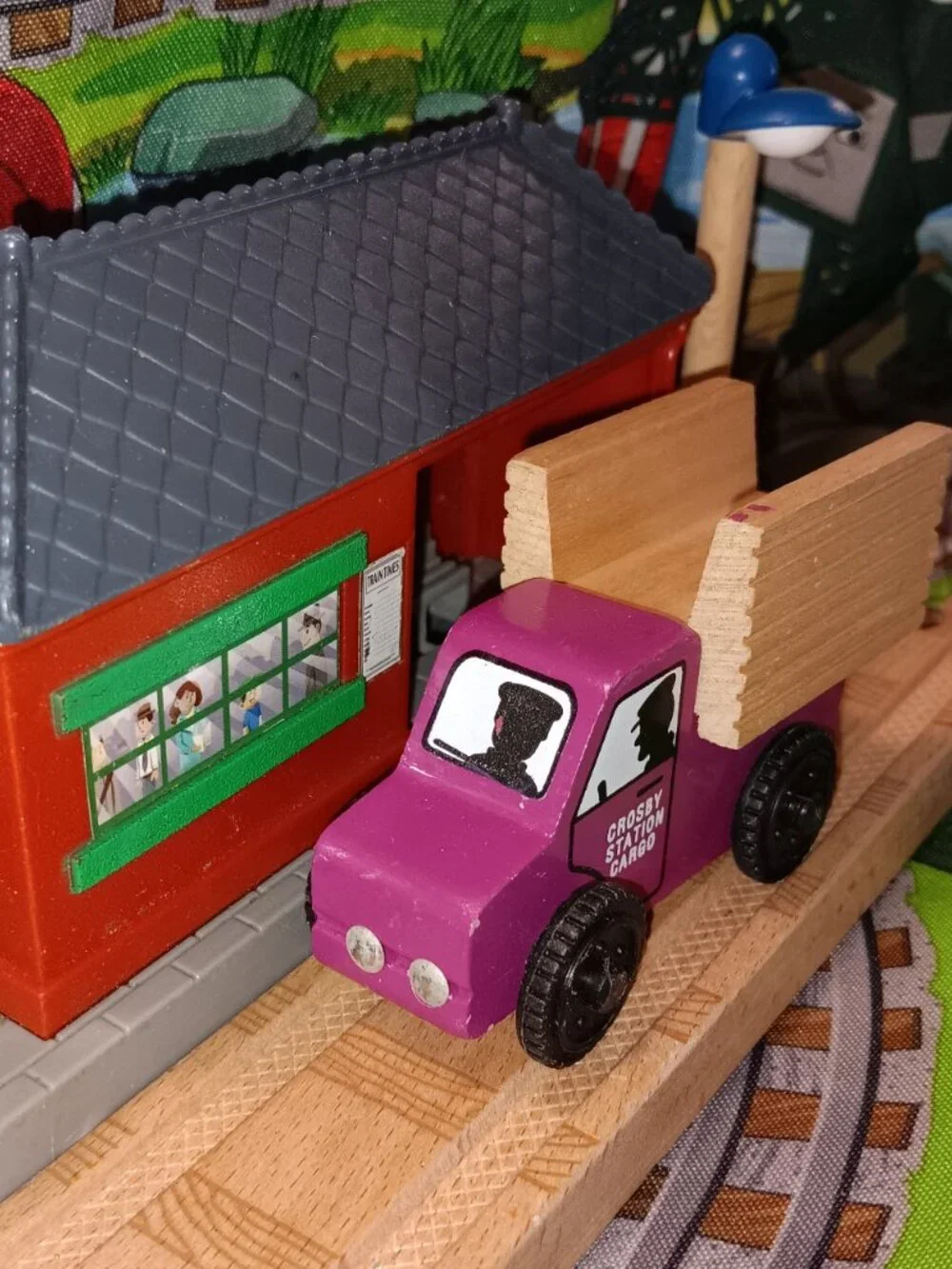 Brio Wooden Railway Train Track Crosby Station Cargo Truck
